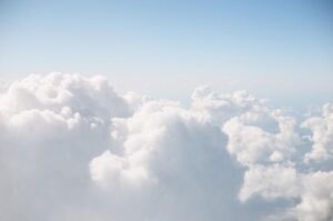 曇りでも暑い…☁️